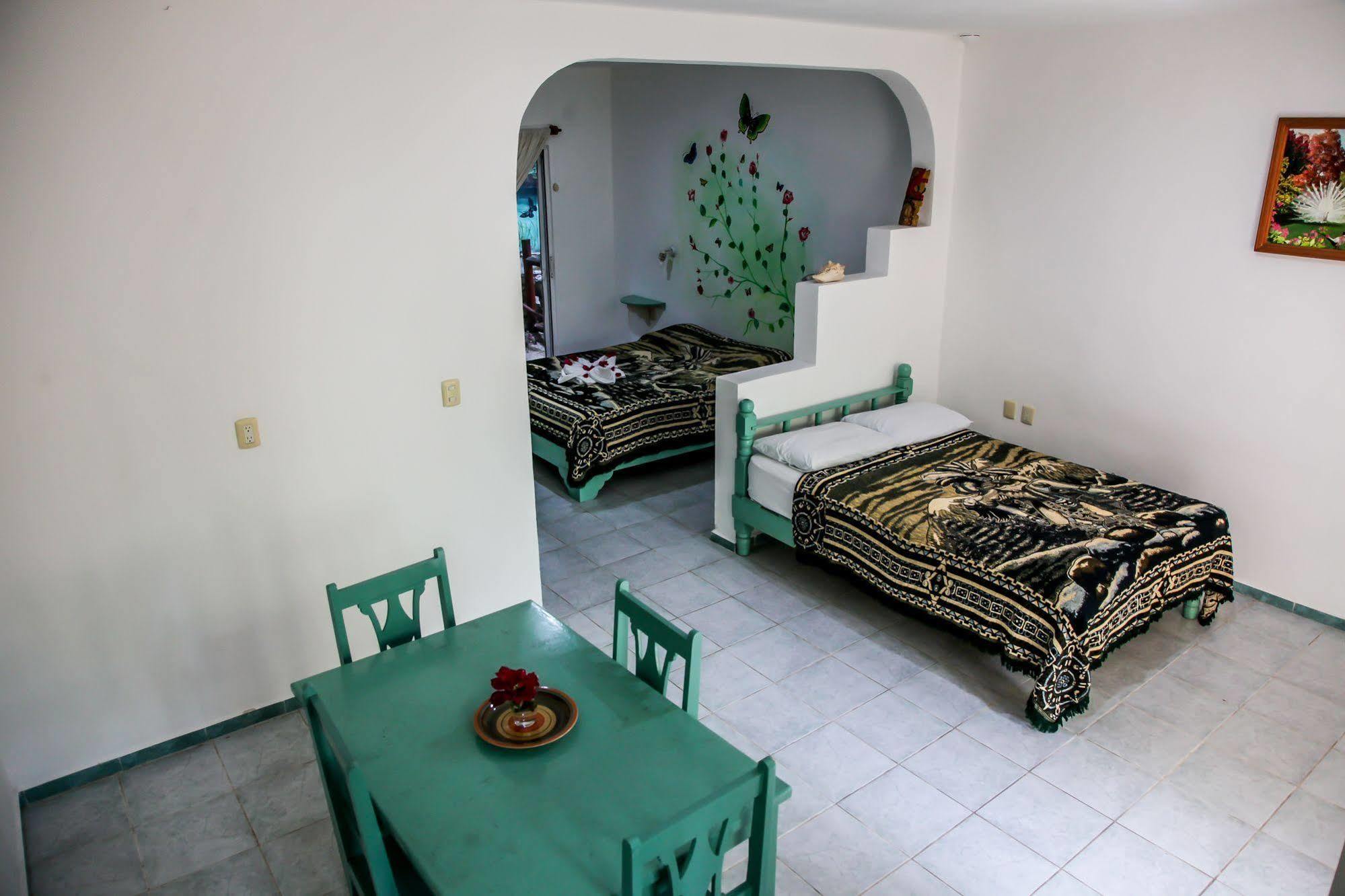 Hotel Residencia La Mariposa Tulum Pueblo Buitenkant foto