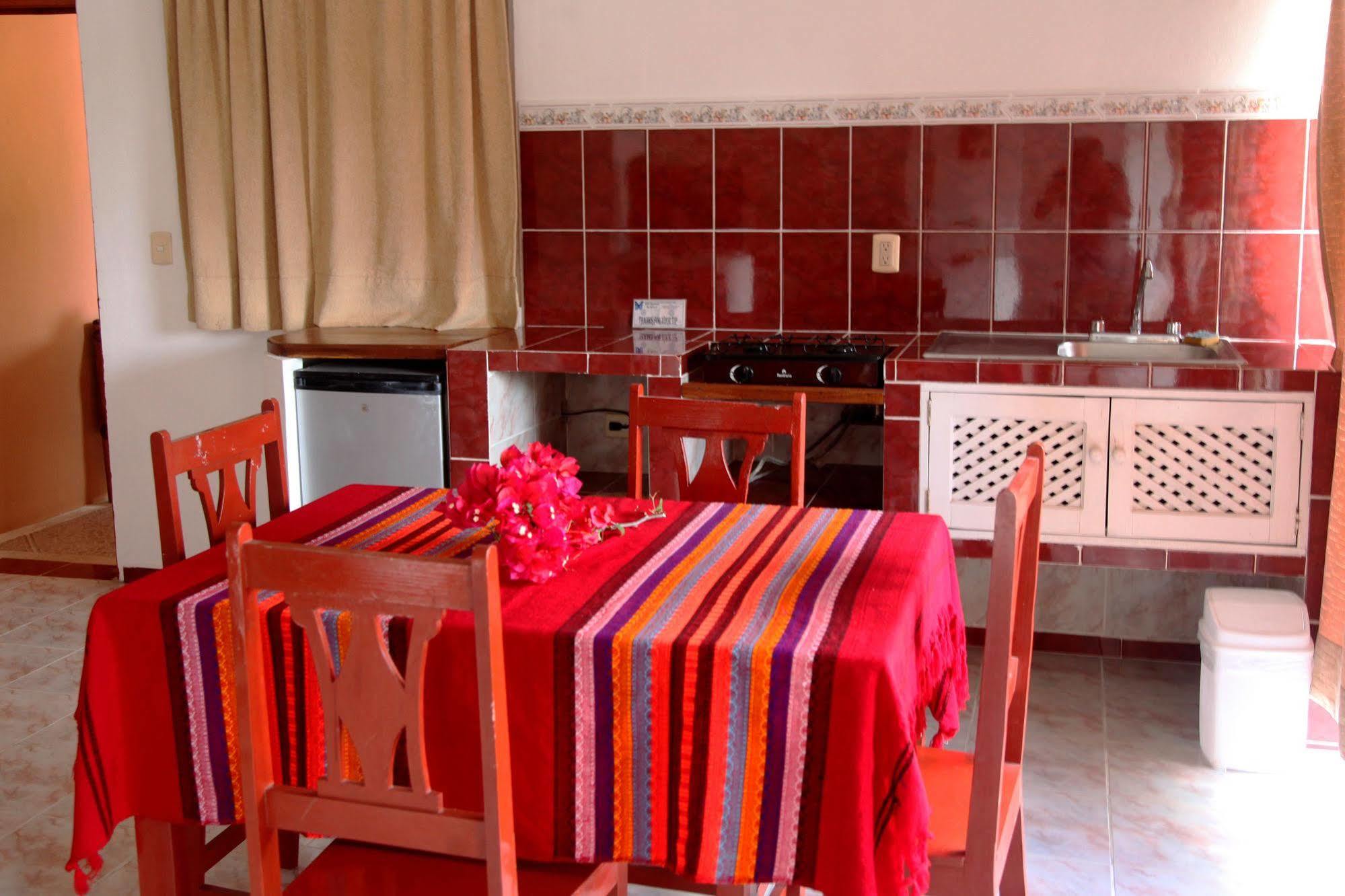 Hotel Residencia La Mariposa Tulum Pueblo Buitenkant foto