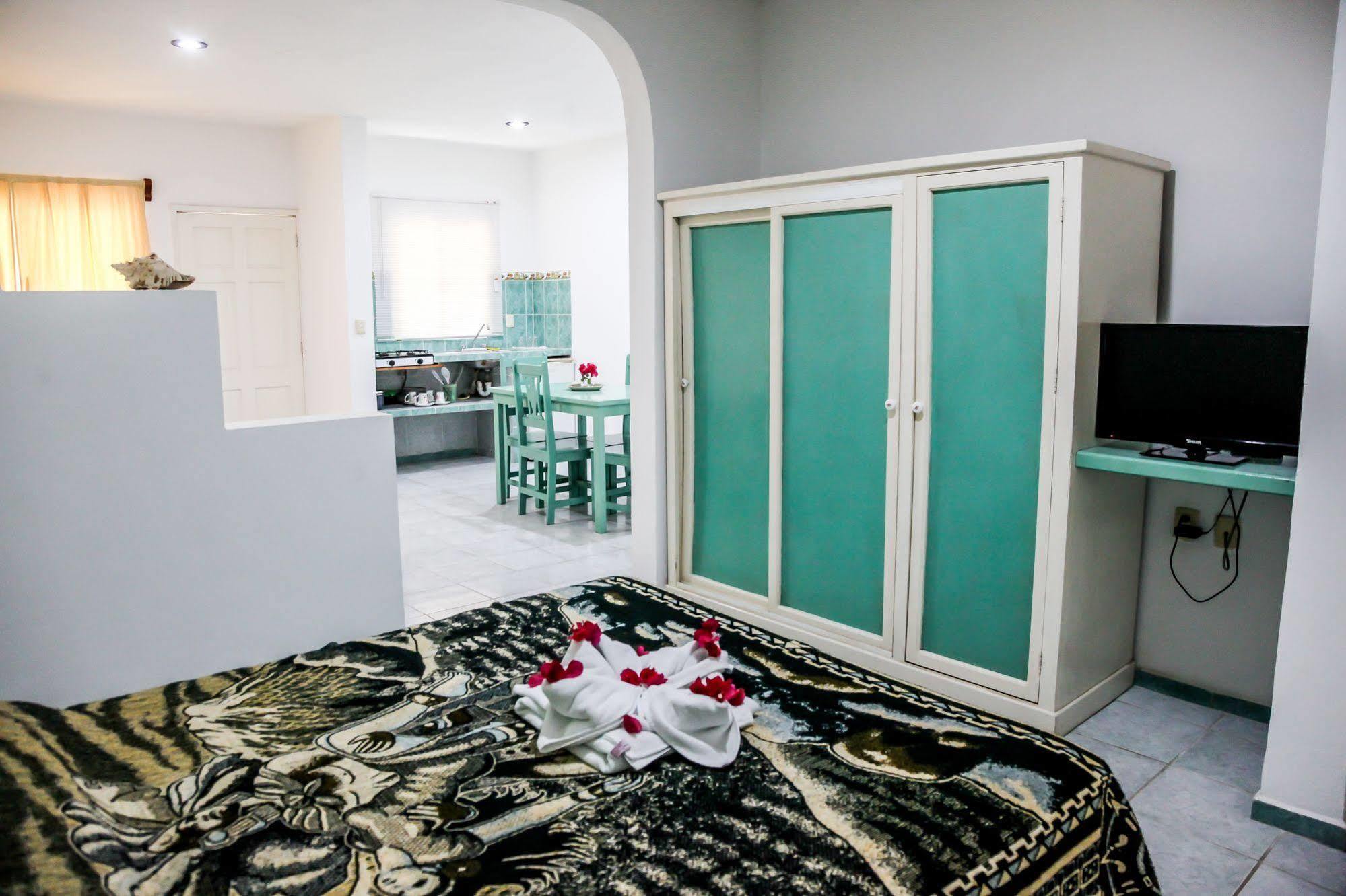 Hotel Residencia La Mariposa Tulum Pueblo Buitenkant foto